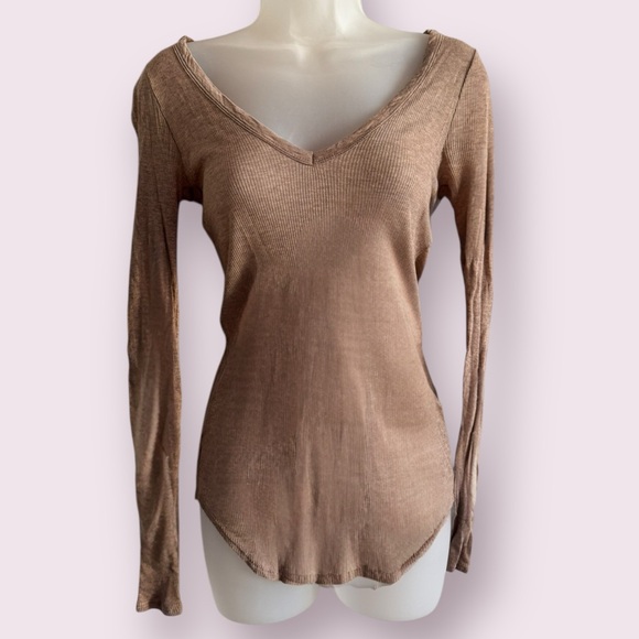 Three Dots Ribbed V-Neck Long Sleeve Top - Size S - Picture 1 of 6
